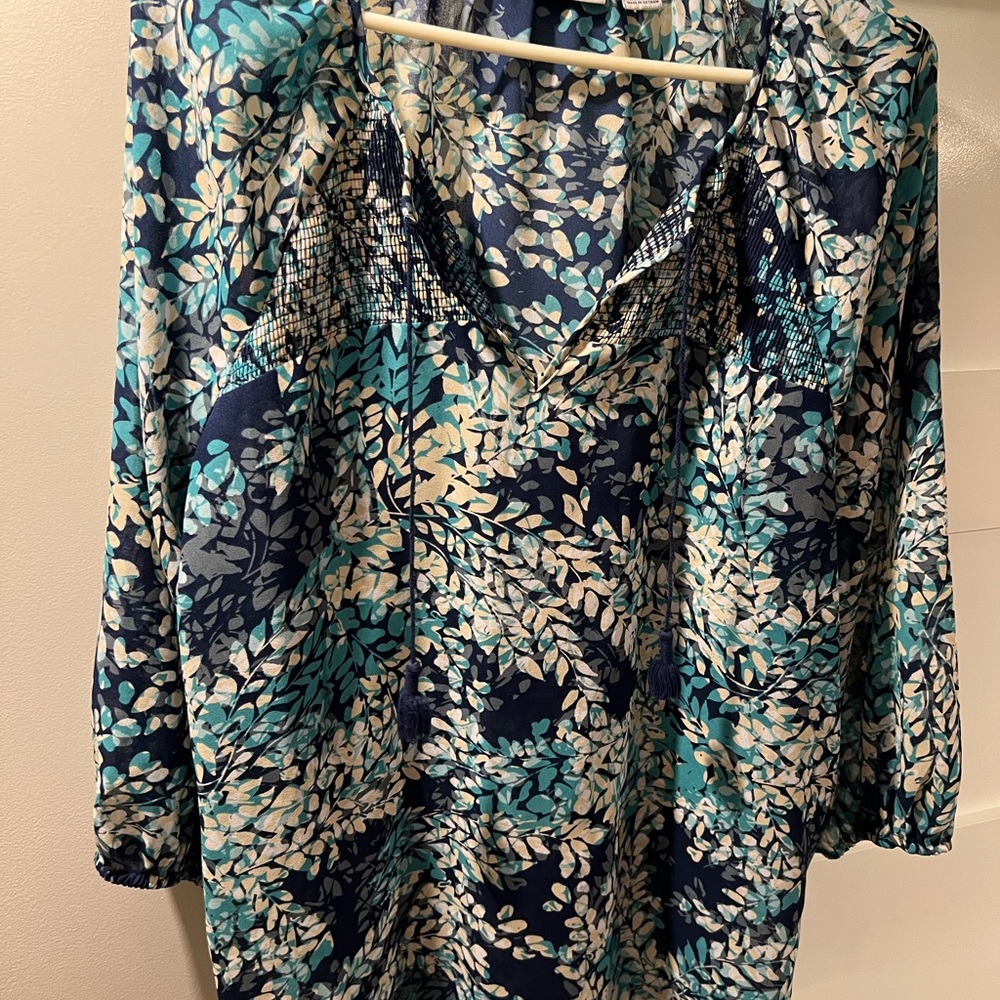 Sheer 3/4 sleeve Floral Blue and Green Women's Top--03A